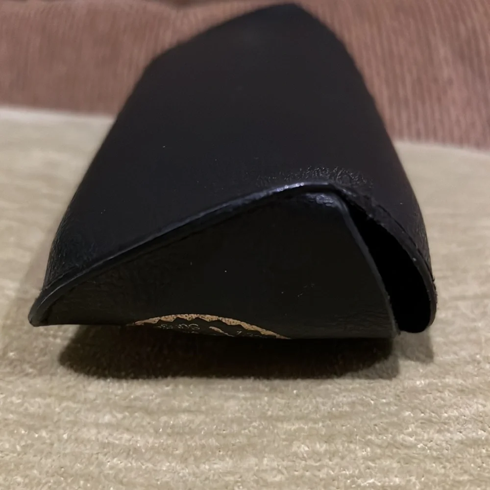 Ray-Ban Glasses Case Black with Pebble Finish